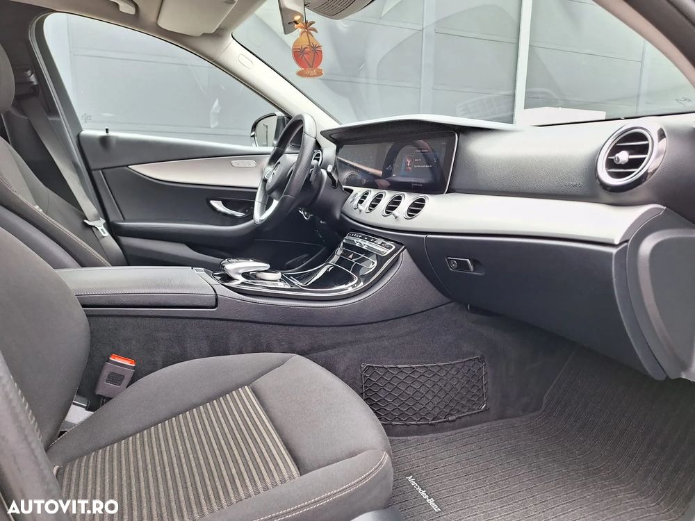 Mercedes-Benz E 220 d 9G-TRONIC - 21