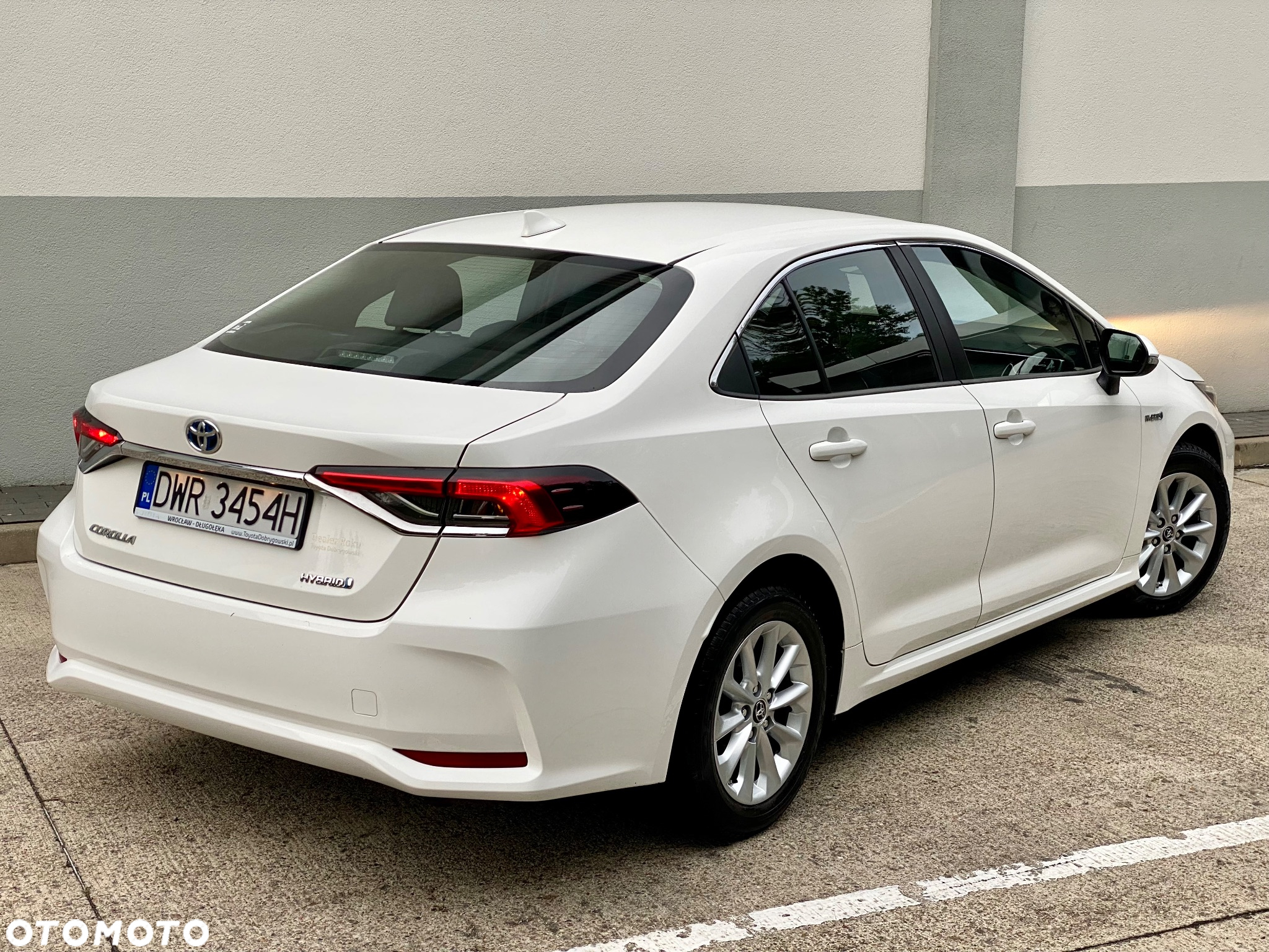 Toyota Corolla 1.8 Hybrid Comfort - 9