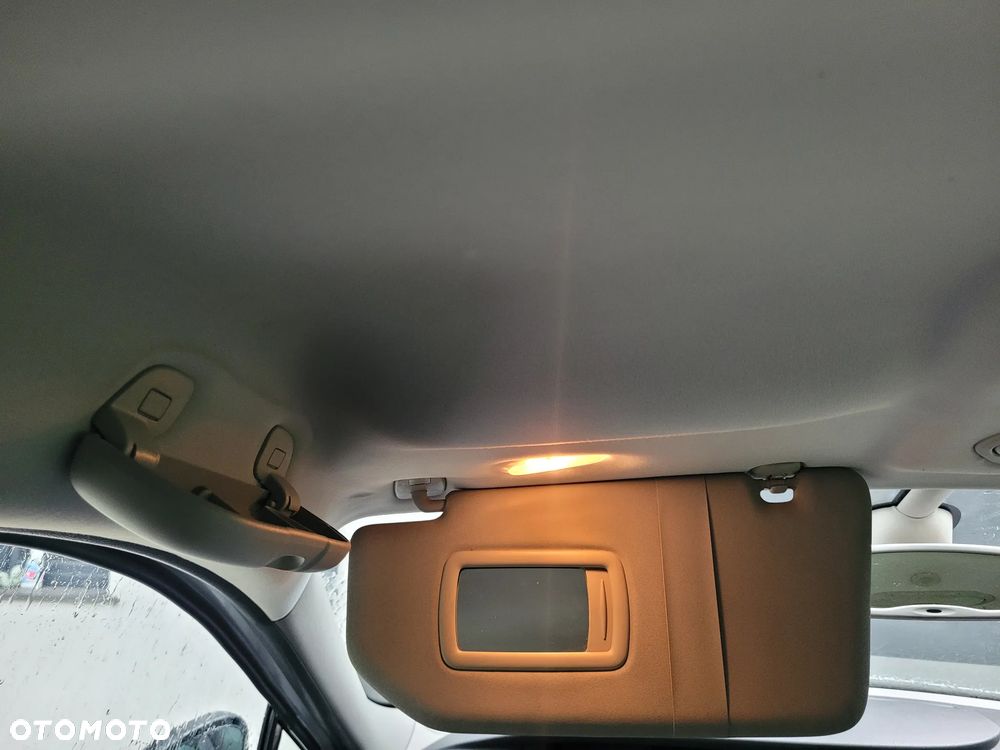 Renault Scenic dCi 110 FAP EDC Bose Edition - 26