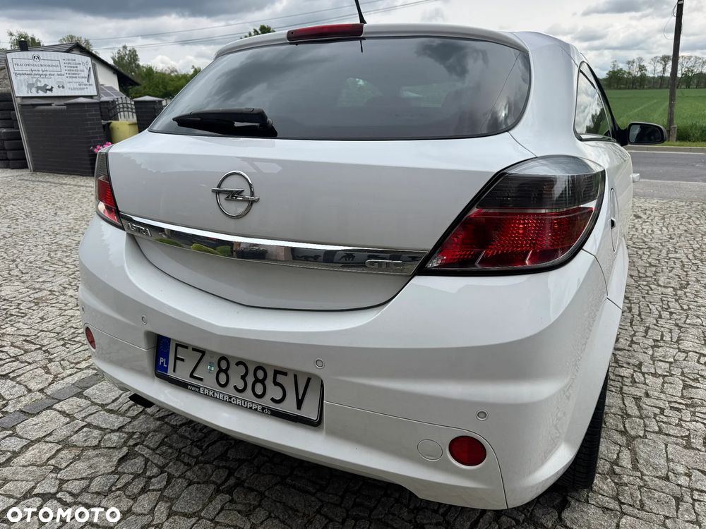 Opel Astra 1.6 Edition 111 Jahre - 14