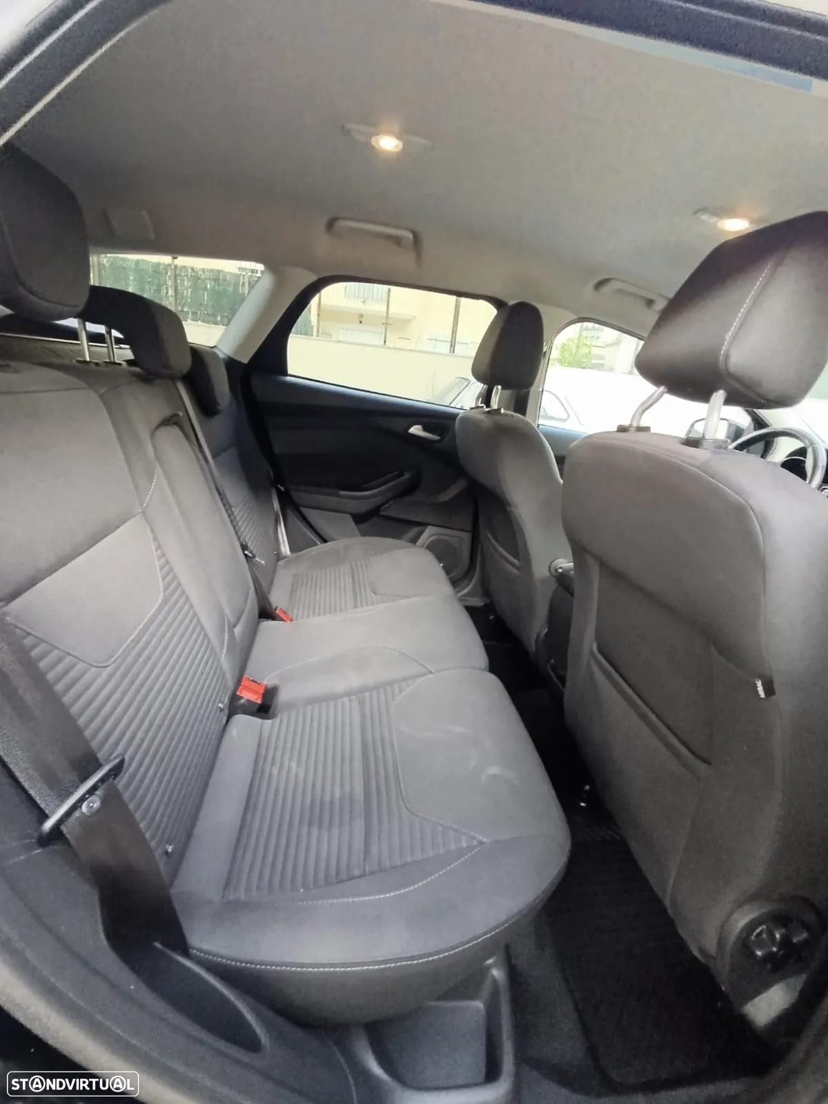 Ford Focus SW 1.5 TDCi Titanium - 21