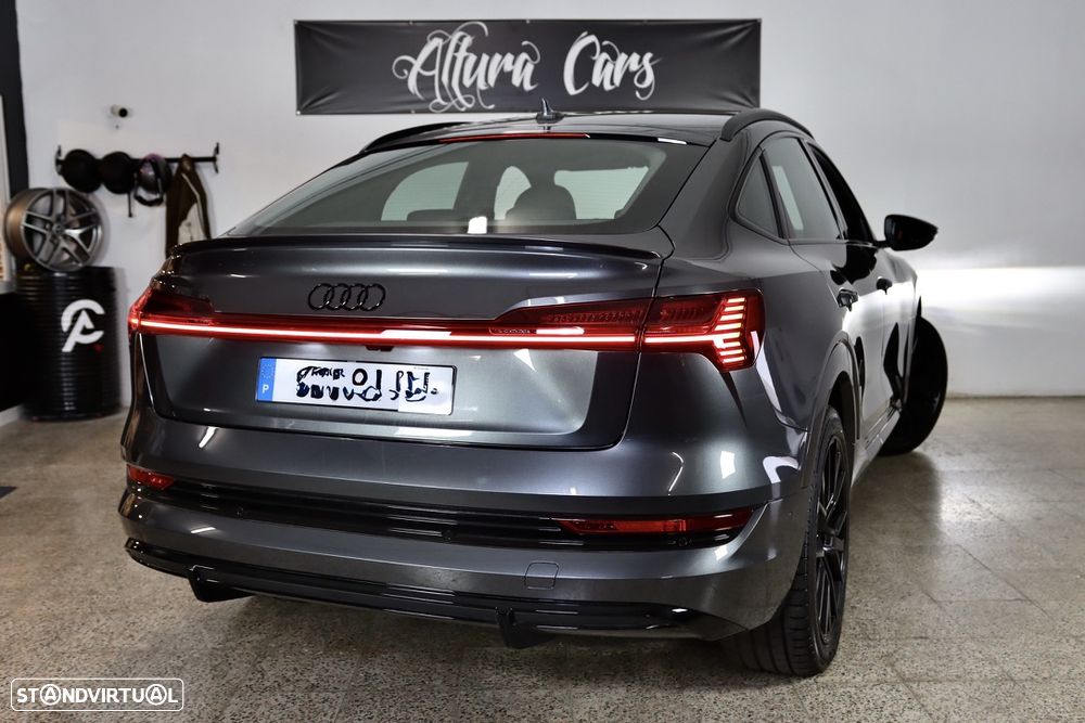 Audi e-tron 55 quattro S line - 34