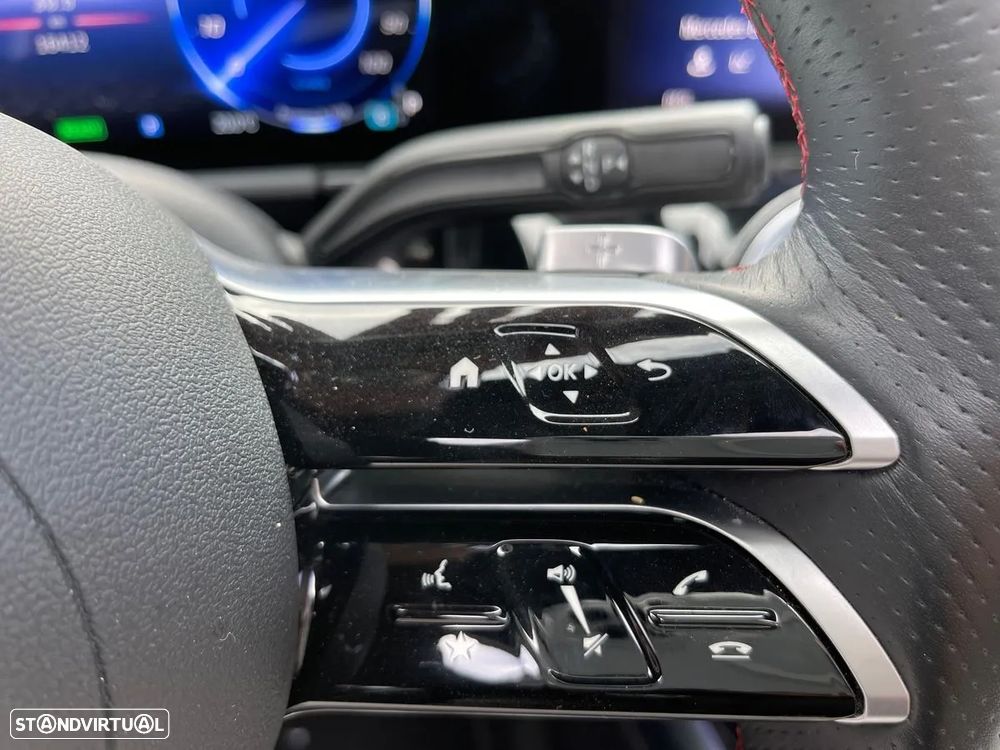 Mercedes-Benz EQA 250+ AMG Line - 18