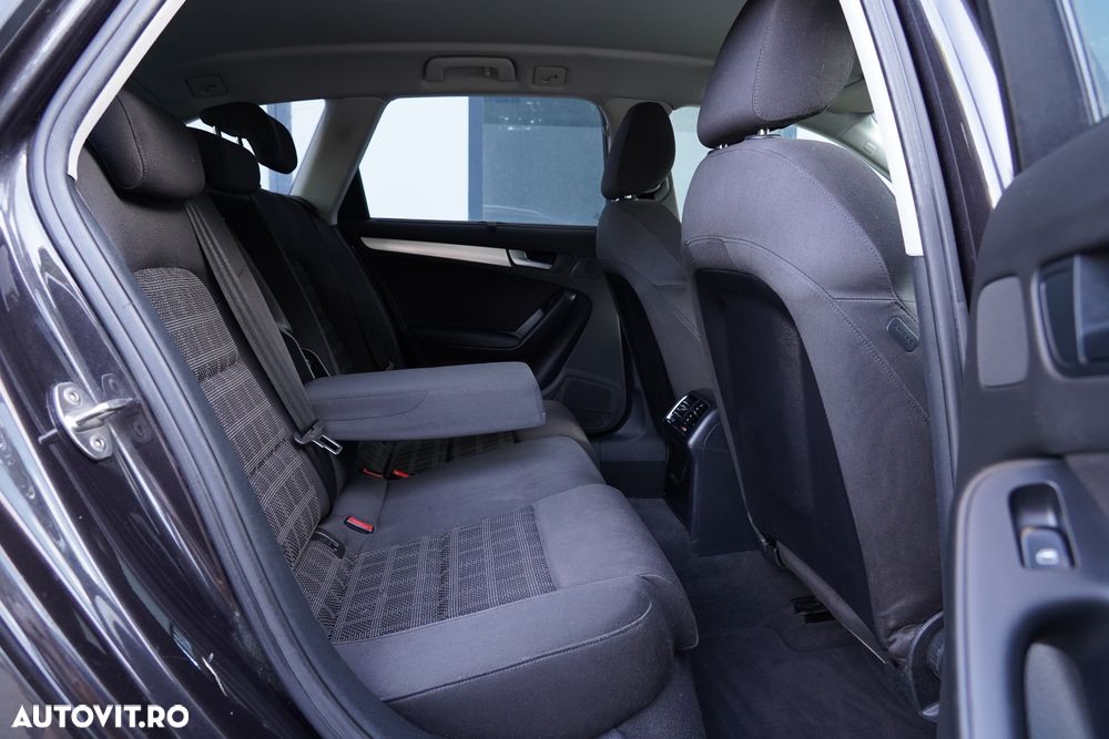 Audi A4 2.0 TDI Avant - 13