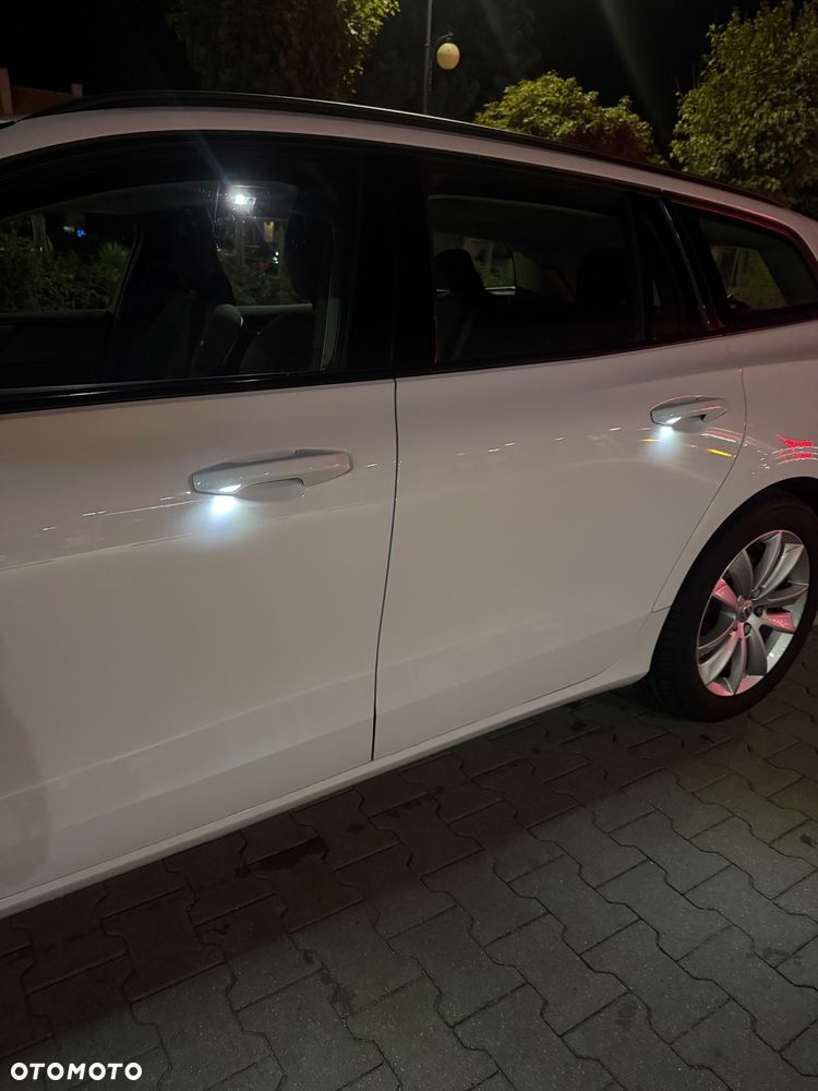 Volvo V60 D4 Geartronic - 13