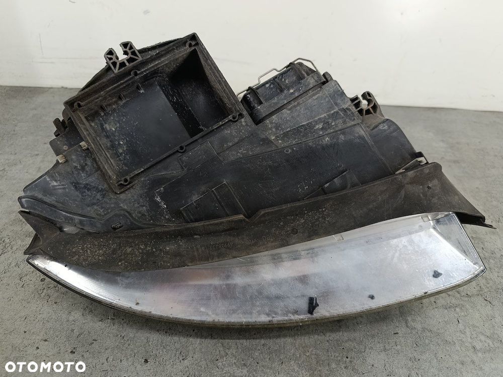 LAMPA PRZÓD LEWA AUDI A4 B6 8E0941003F  89305690 VALEO - 6