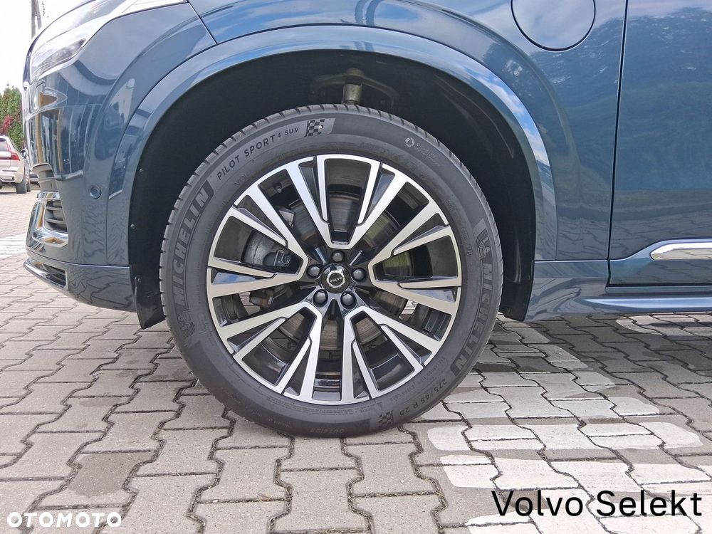 Volvo XC 90 - 30