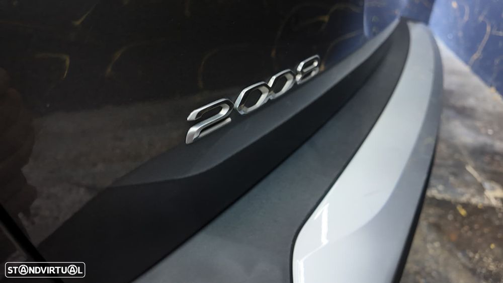 Peugeot 2008 - 14