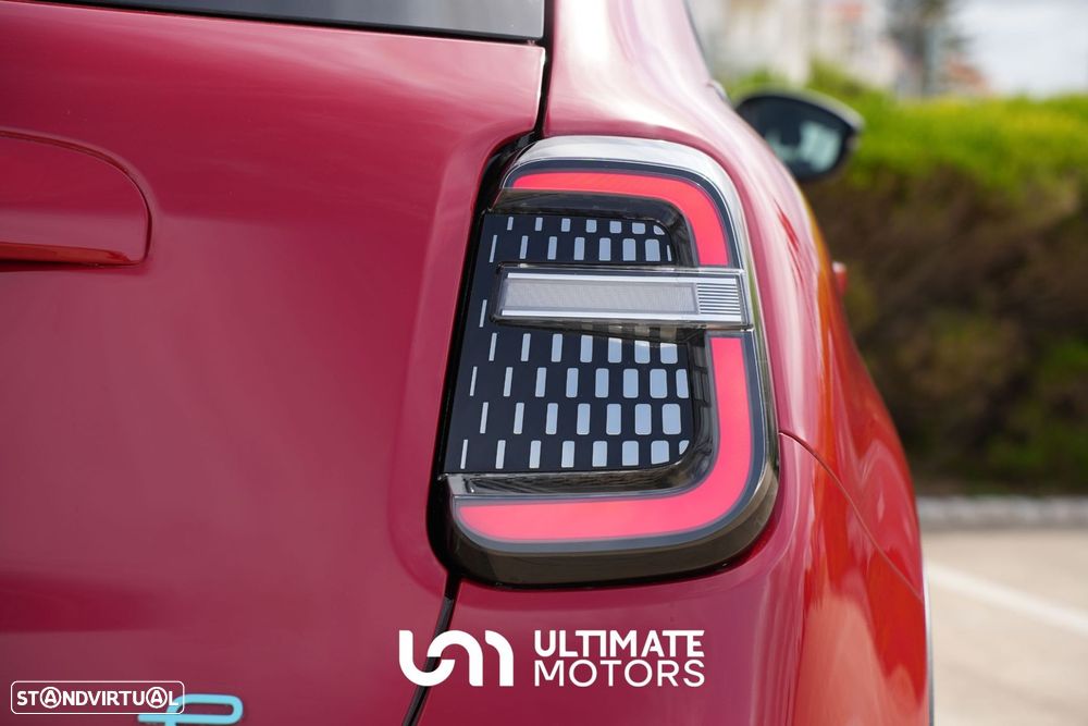 Fiat 600e 54 kWh (RED) - 4