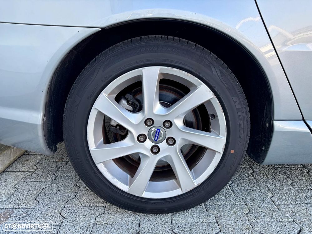 Volvo V70 1.6 D2 Momentum - 8