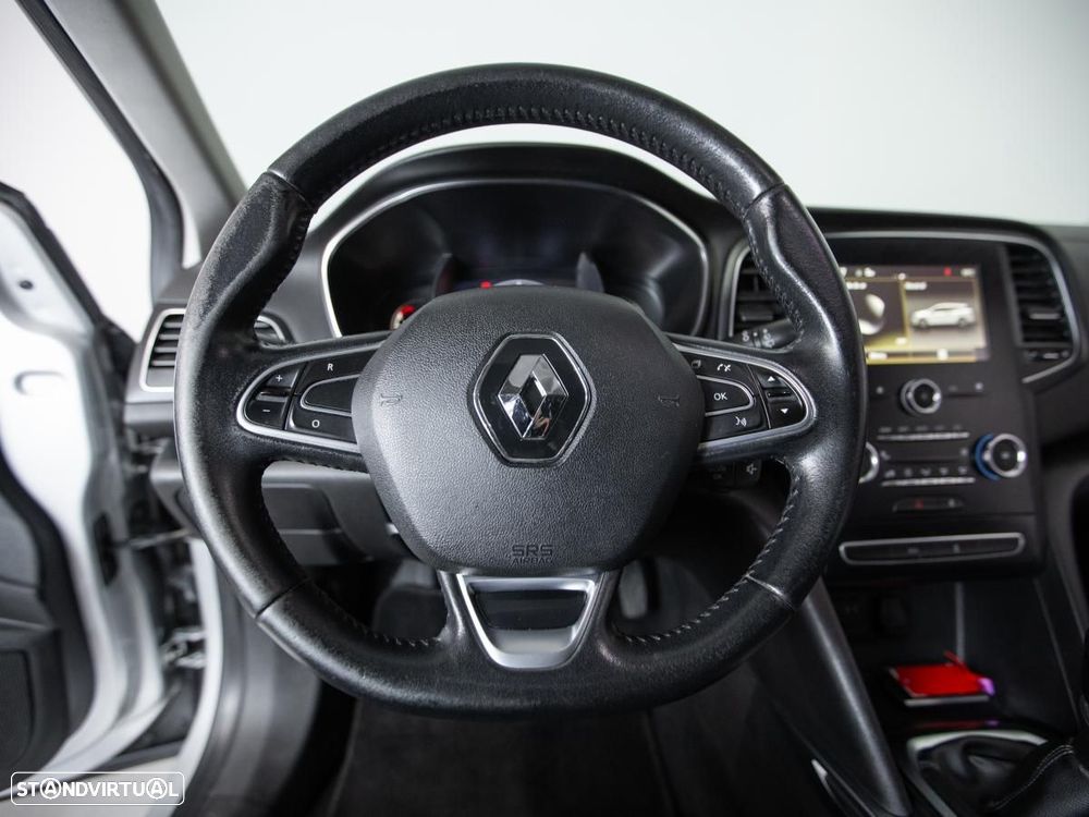 Renault Mégane Sport Tourer - 13
