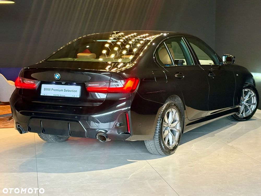 BMW Seria 3 318i M Sport - 5