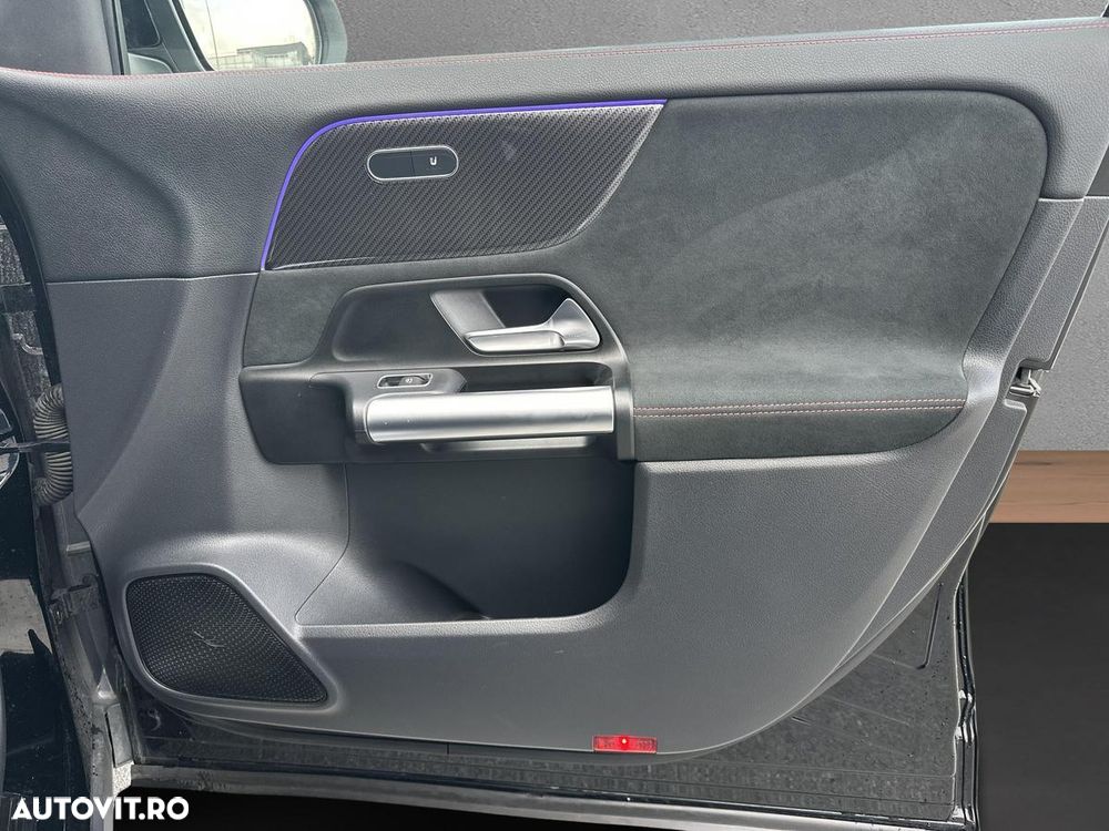 Mercedes-Benz GLA 220 4MATIC MHEV Aut. - 9