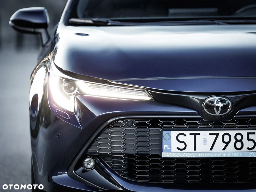 Toyota Corolla 2.0 Hybrid Style - 35