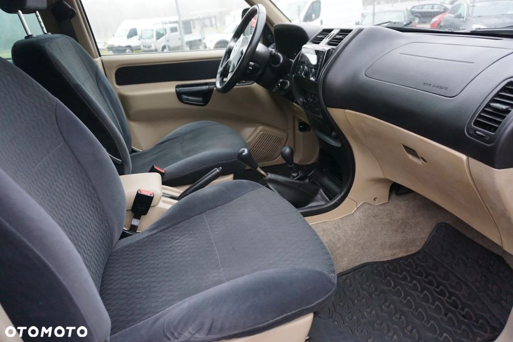 Nissan Terrano 3.0 Di Sport - 17