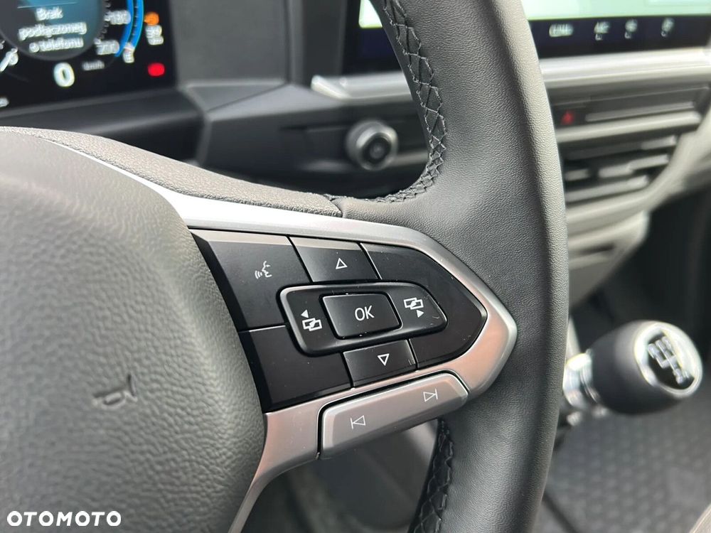 Volkswagen Transporter Furgon 2.0 TDI 150 KM manual - 15