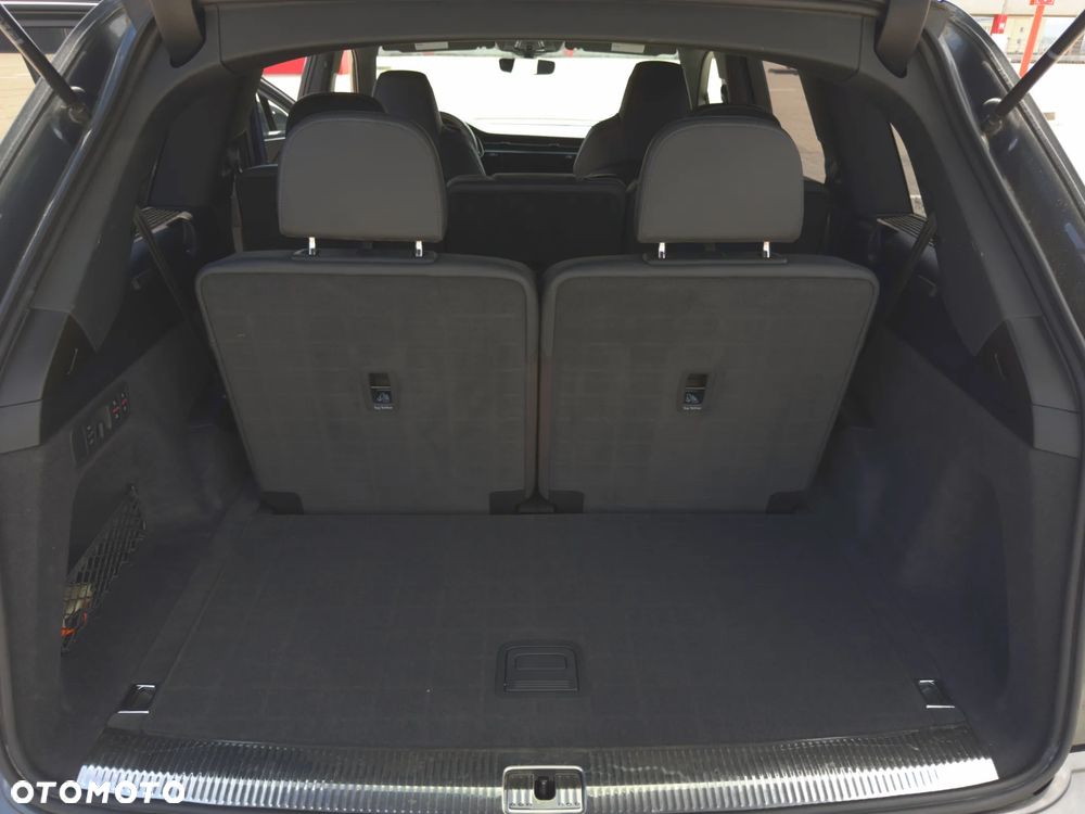 Audi SQ7 TFSI Quattro Tiptronic - 36