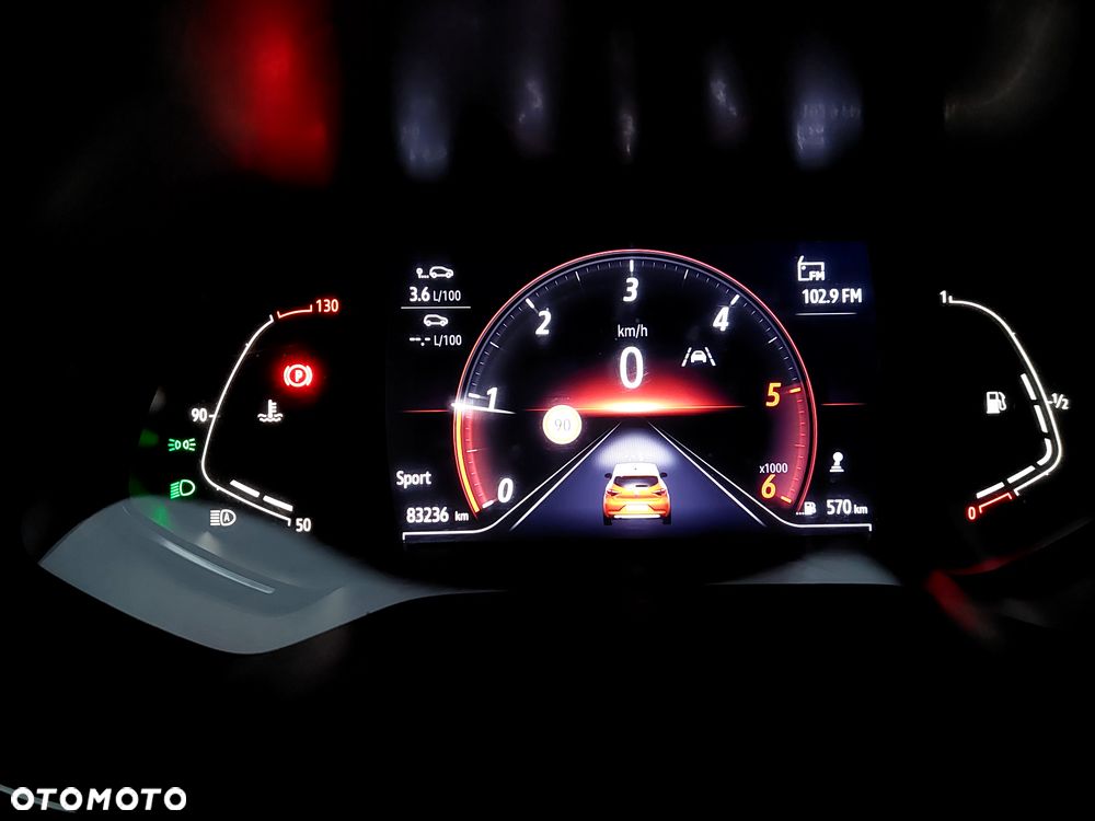 Renault Clio BLUE dCi 115 BUSINESS EDITION - 23