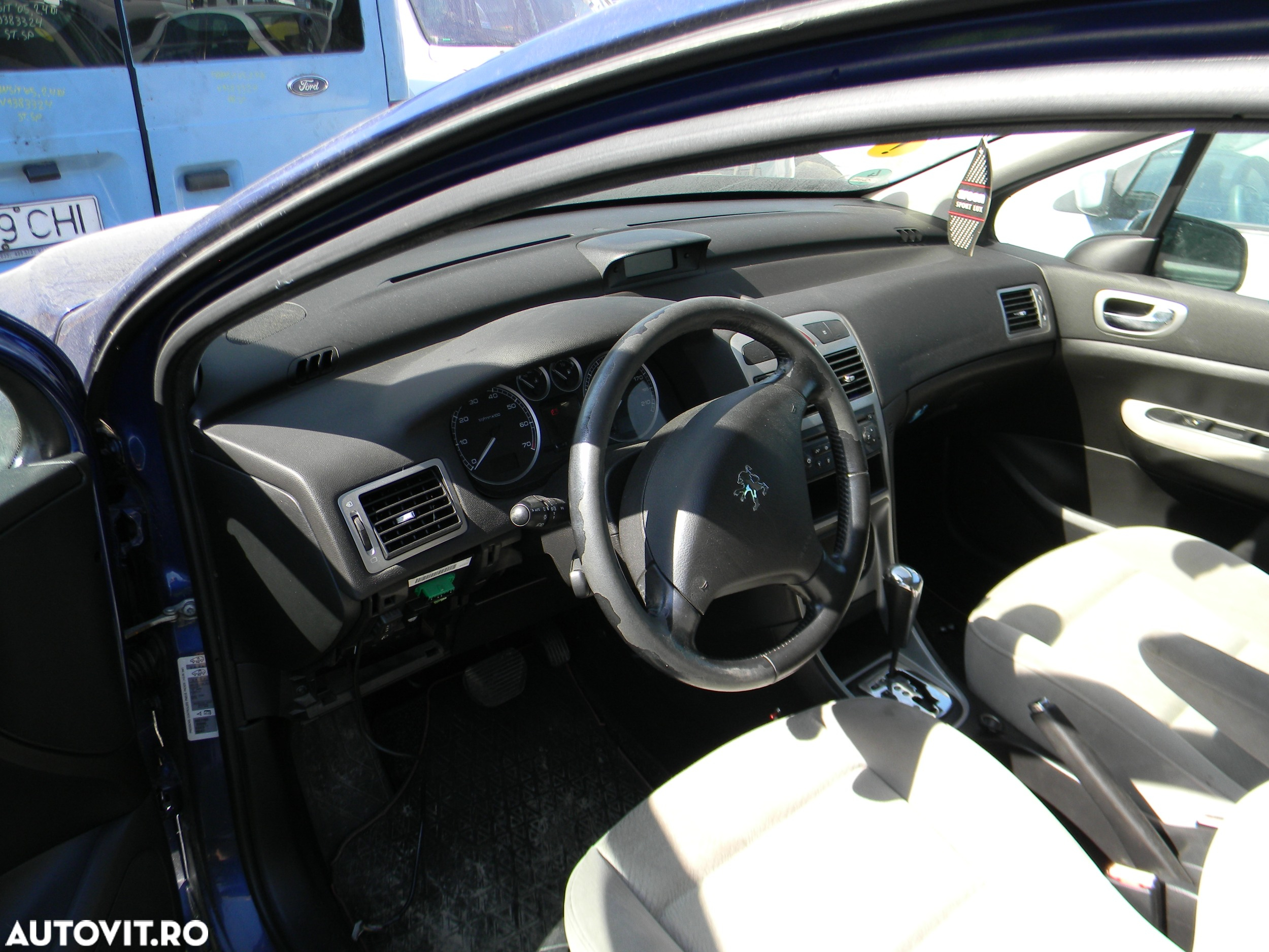 Dezmembrari  Peugeot 307  2000  > 0000 2.0 Benzina - 8