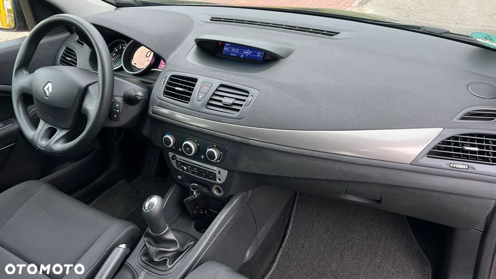 Renault Megane 1.6 16V Authentique - 6
