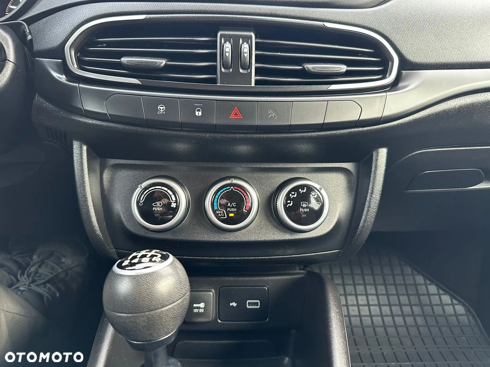 Fiat Tipo 1.4 16v Pop EU6d - 23