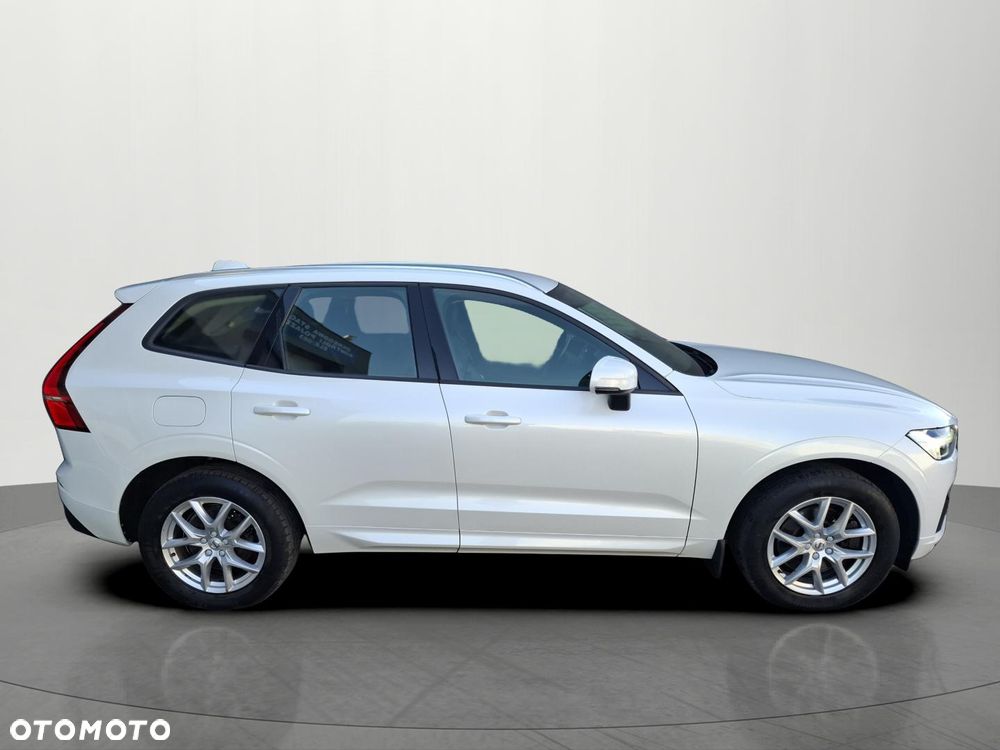 Volvo XC 60 D4 SCR AWD Momentum - 3