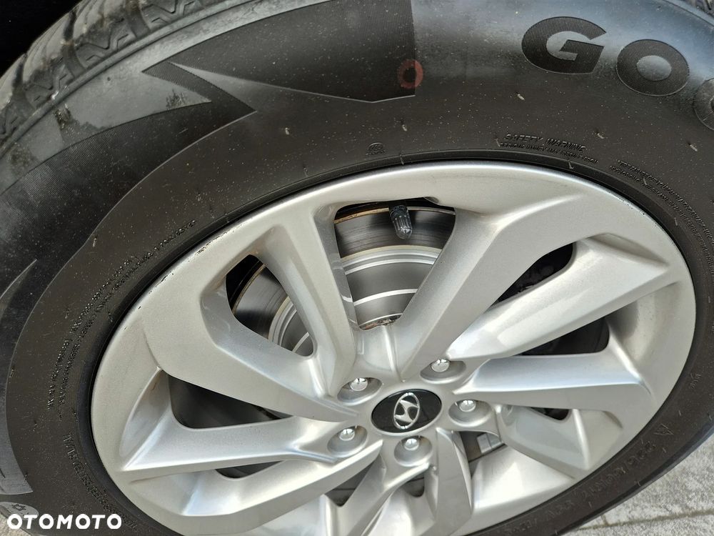 Hyundai Tucson 1.6 GDi 2WD Premium - 25