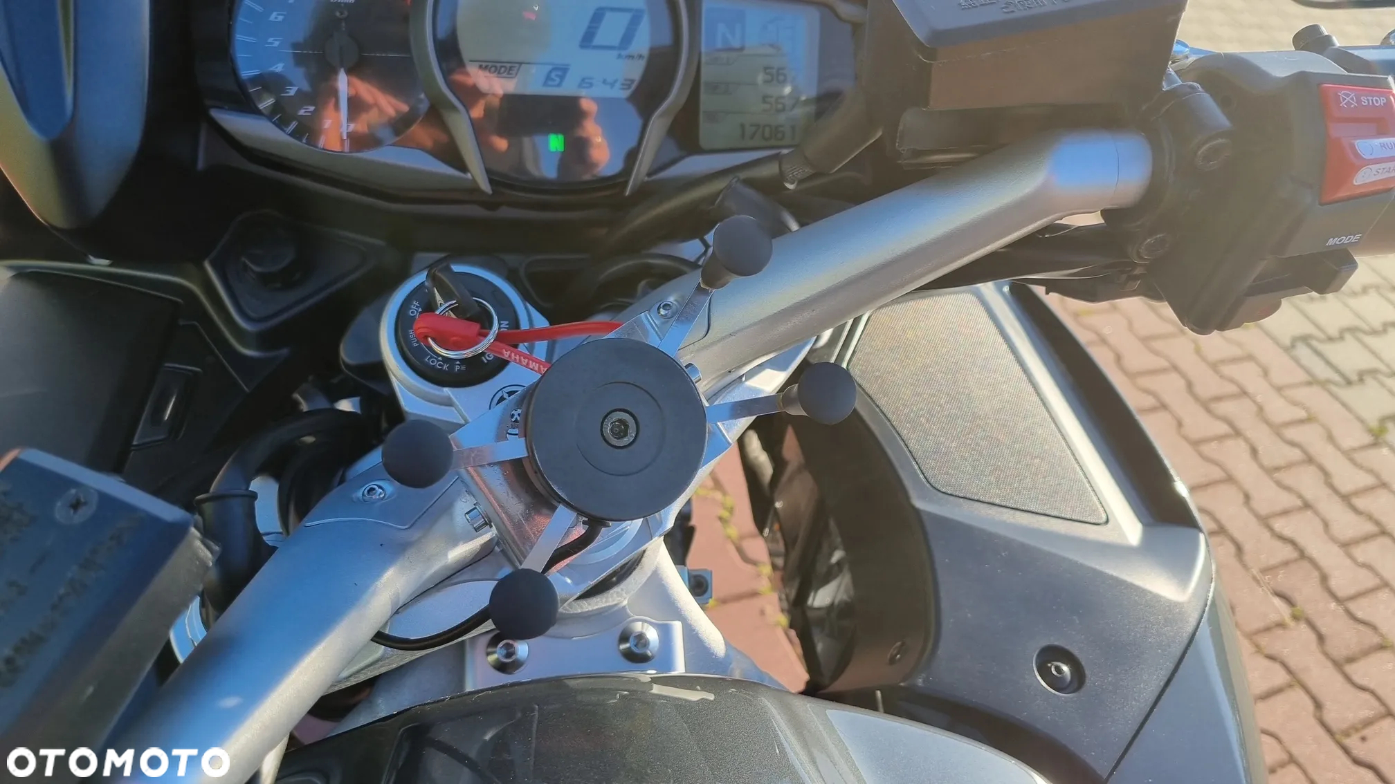 Yamaha FJR - 8