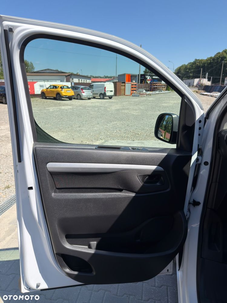 Toyota proace - 9