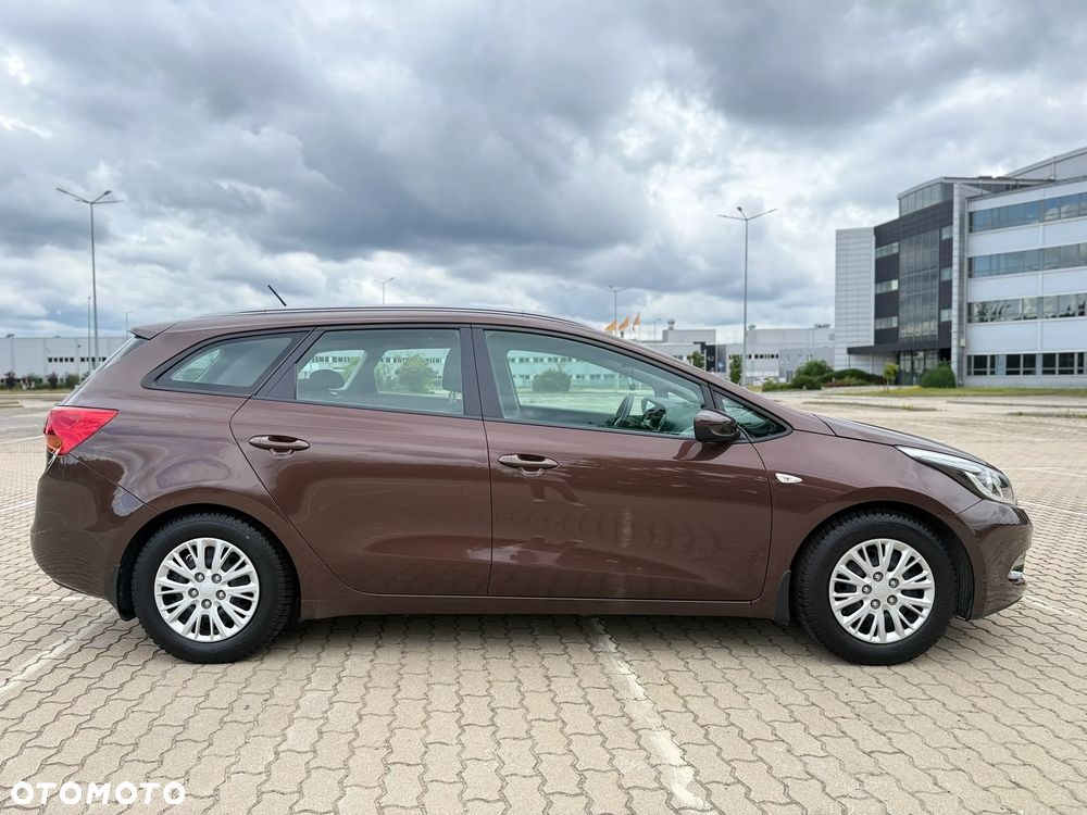 Kia Ceed 1.6 GDI M - 1