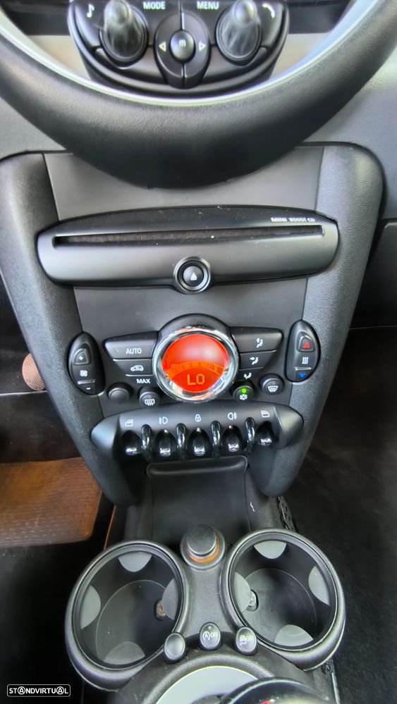 MINI 3 Portas Cooper D - 12