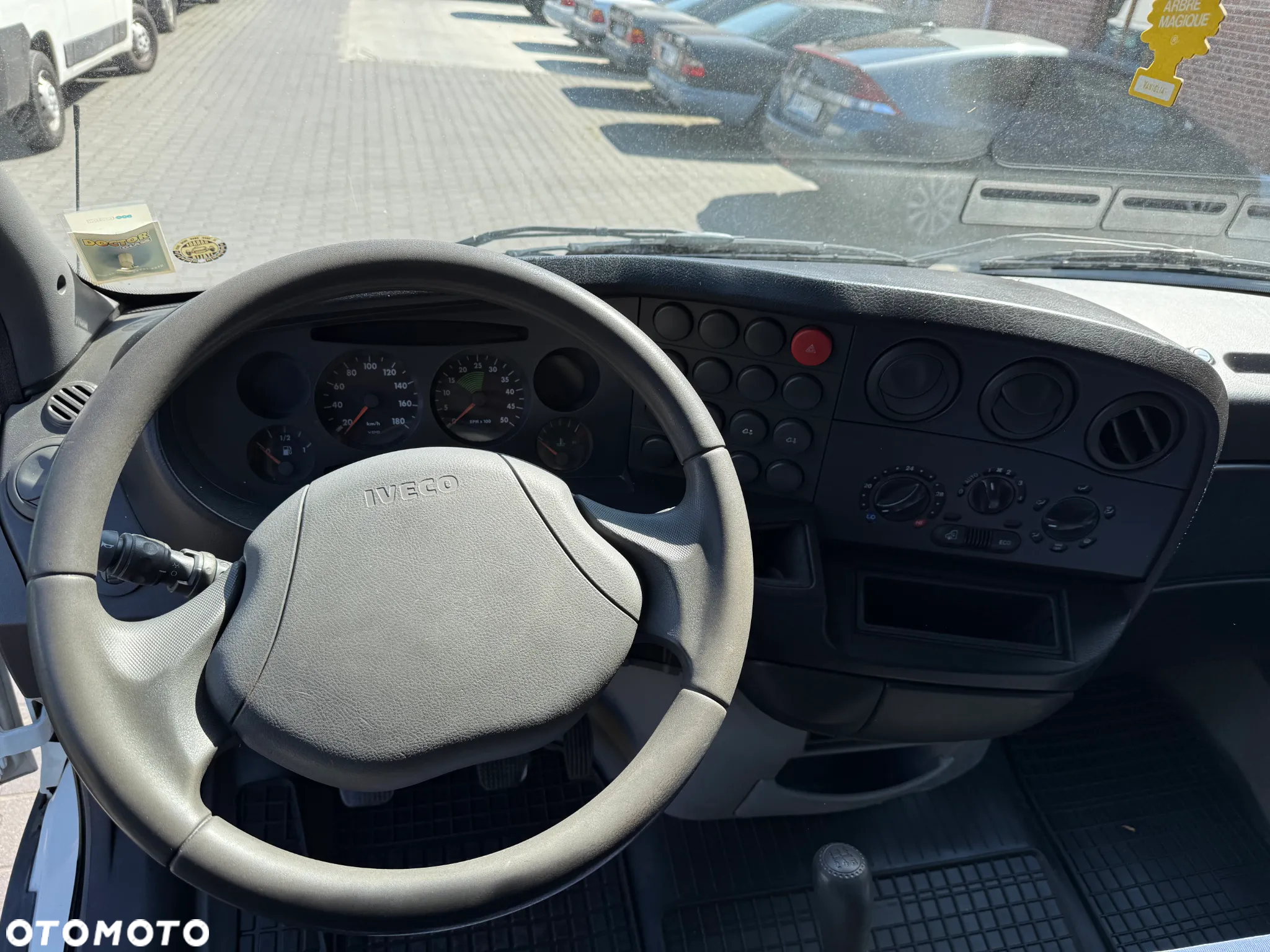 Iveco DAILY 35S14 - 26