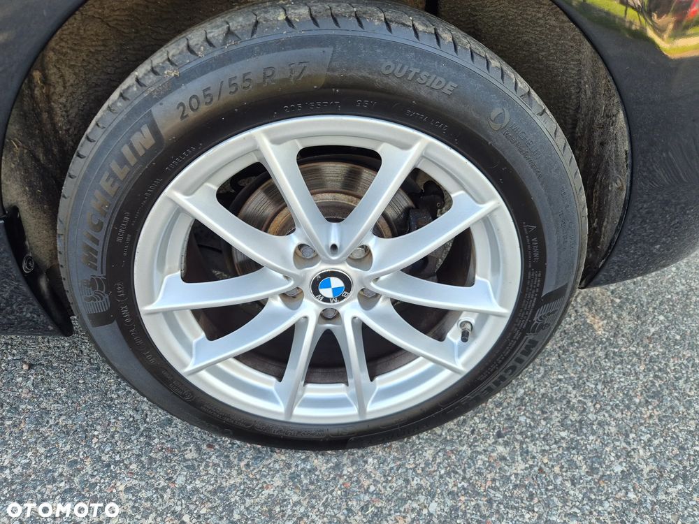 BMW Seria 2 216d Sport Line - 14