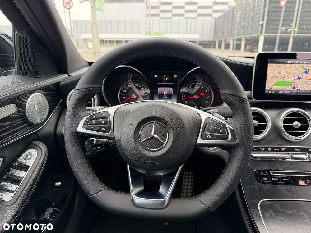 Mercedes-Benz Klasa C 200 4-Matic 9G-TRONIC - 17