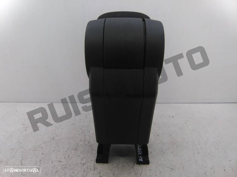 Apoio Braço  Skoda Fabia Iii (nj) [2014_2019] 1.0 Tsi - 5