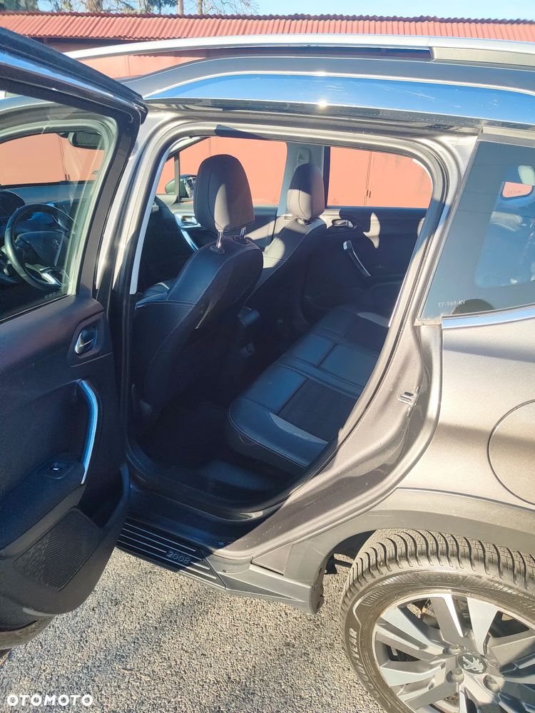 Peugeot 2008 PureTech 110 Stop&Start EAT6 Allure - 5