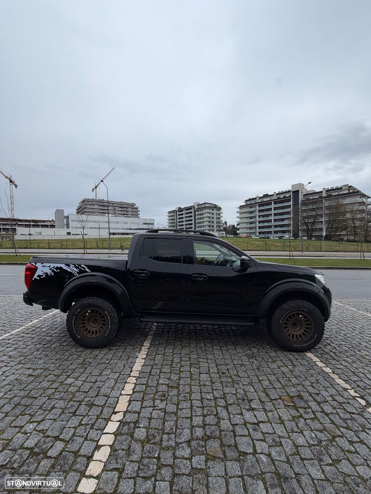 Nissan Navara 2.3 dCi CD 4WD Tekna Auto - 5