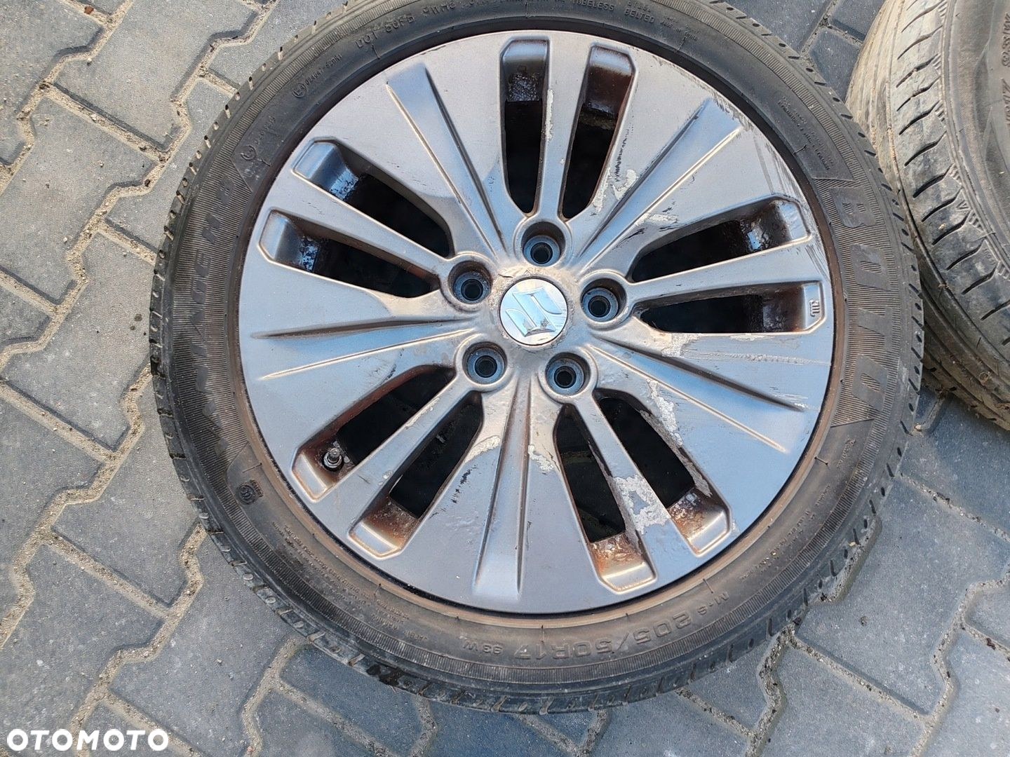 Felgi aluminiowe koła 43210-61M60 17 5x114.3 SUZUKI SX4 S-CROSS VITARA 13- - 3