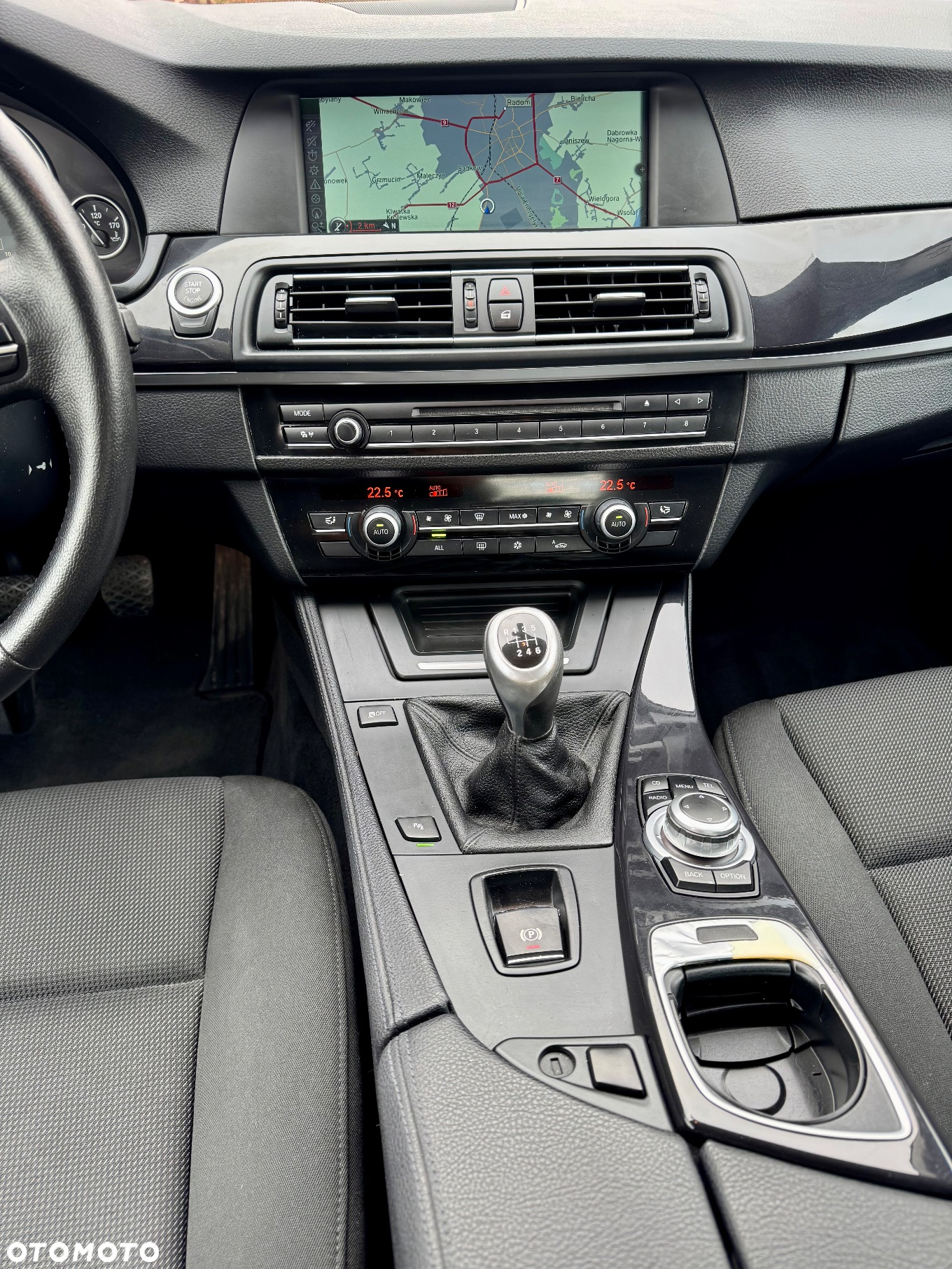 BMW Seria 5 523i - 15