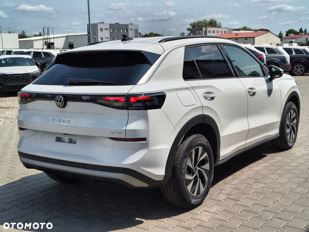 Volkswagen T-Roc 1.5 eTSI Life DSG - 8