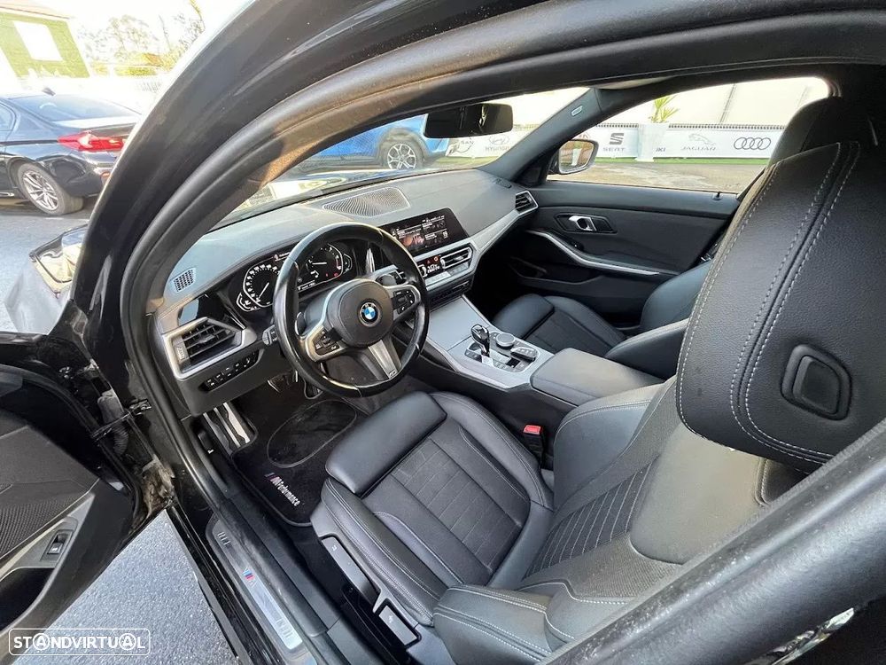 BMW 320 d Pack M Auto - 27