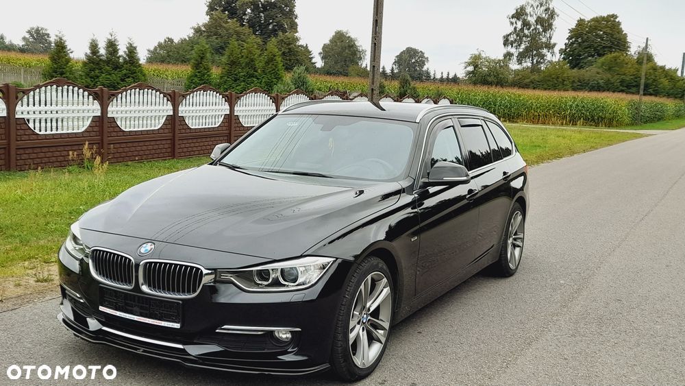 BMW Seria 3 318d Touring - 10