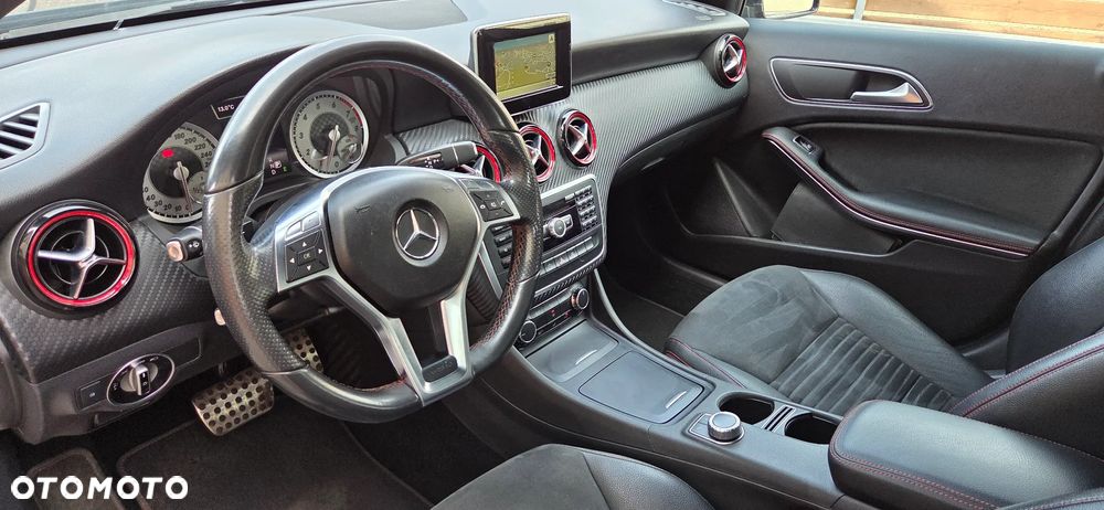 Mercedes-Benz Klasa A 250 Sport 7G-DCT - 18