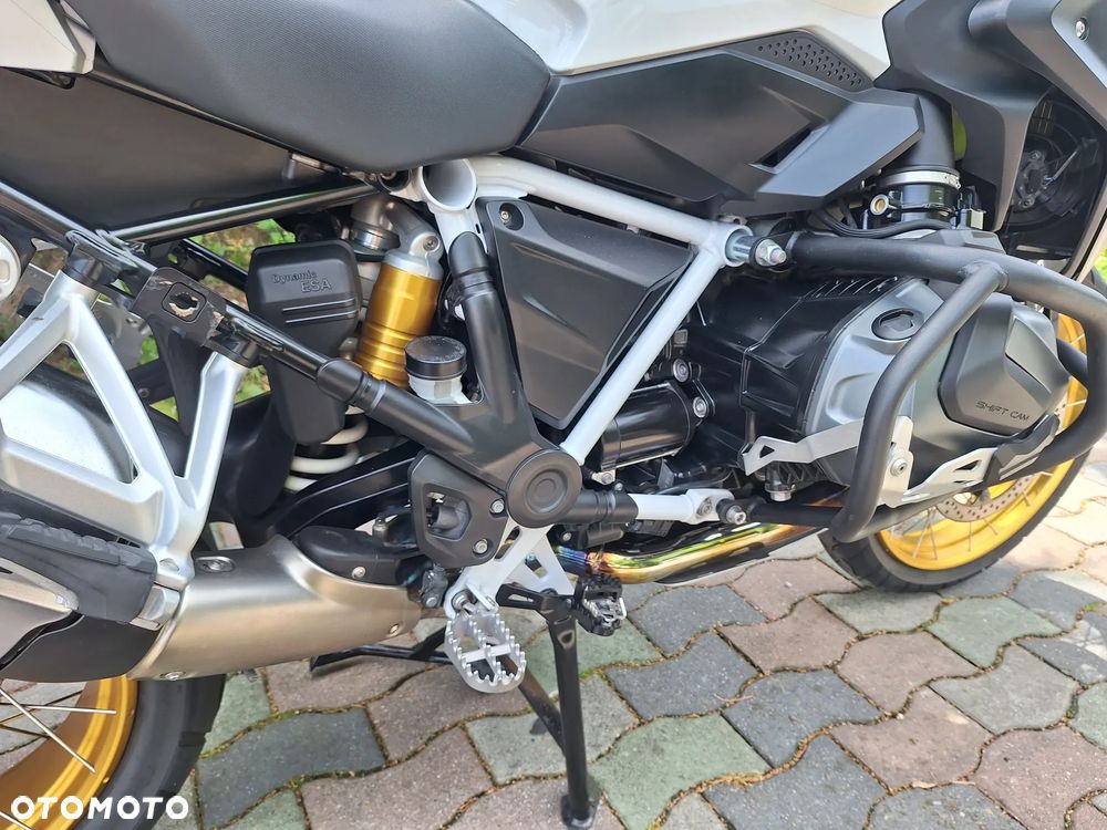 BMW R - 10