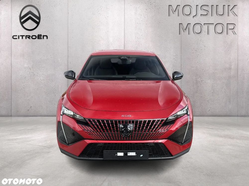 Peugeot 408 - 8