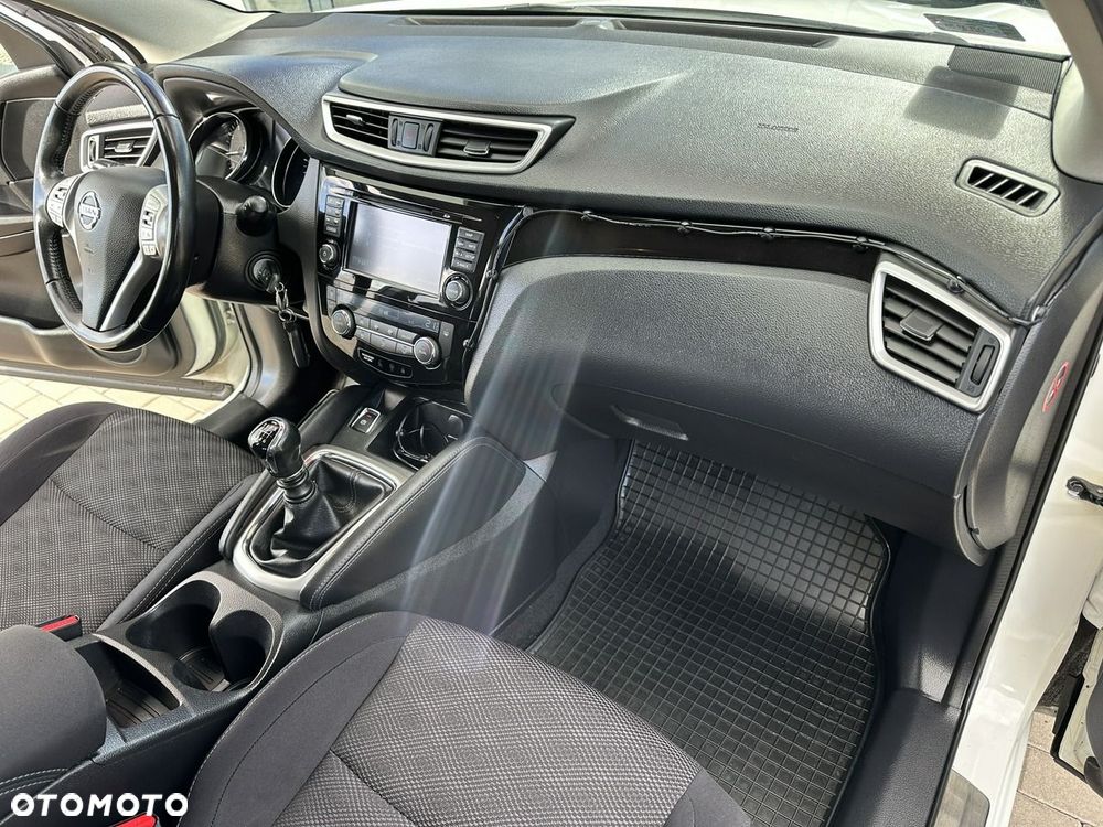 Nissan Qashqai 1.6 DIG-T Acenta - 15