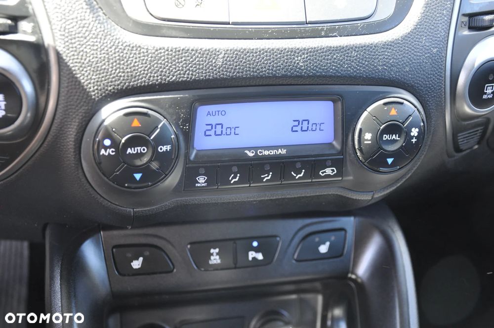Hyundai ix35 2.0 CRDi 4WD Automatik Premium - 19