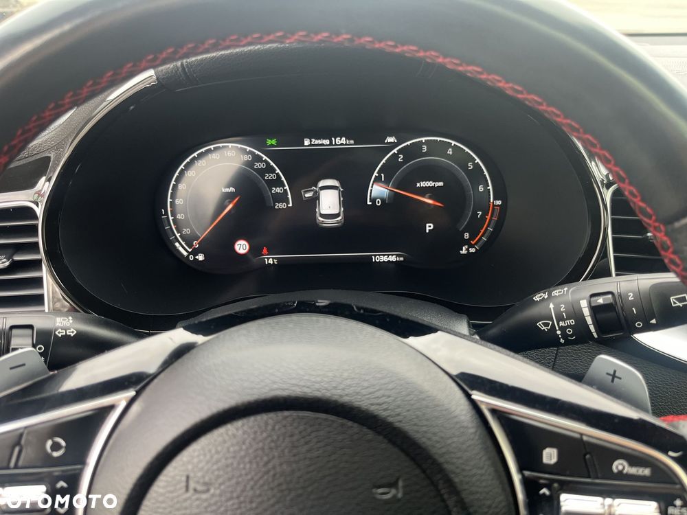 Kia ProCeed 1.6 T-GDI GT DCT - 14