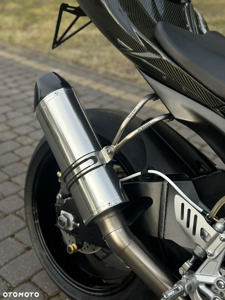 Suzuki GSX-R - 37