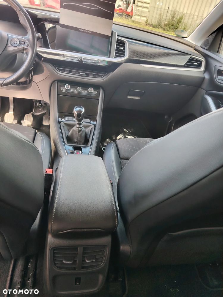 Opel Grandland 1.2 DI GS - 23